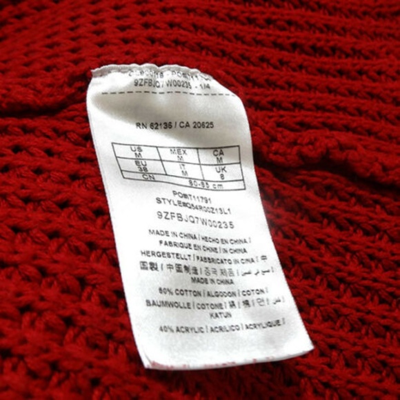 GUESS  Red  Knit Sweater Zippers on shoulder Style - Picture 3 of 8